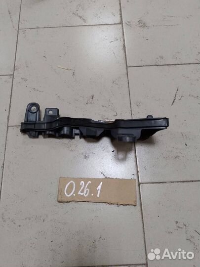 Уплотнитель моторного отсека левый Mercedes-Benz