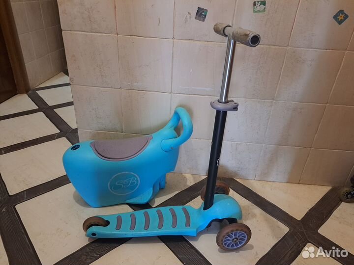 Самокат детский с сиденьем и ручкой
