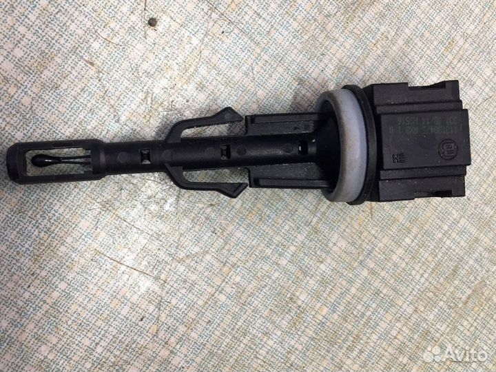 Датчик температуры Шкода Рапид