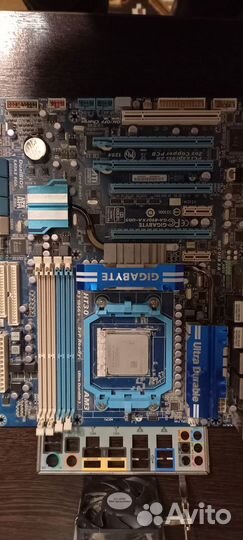 Материнская плата am3 GigaByte GA-890FXA-UD5 Socke