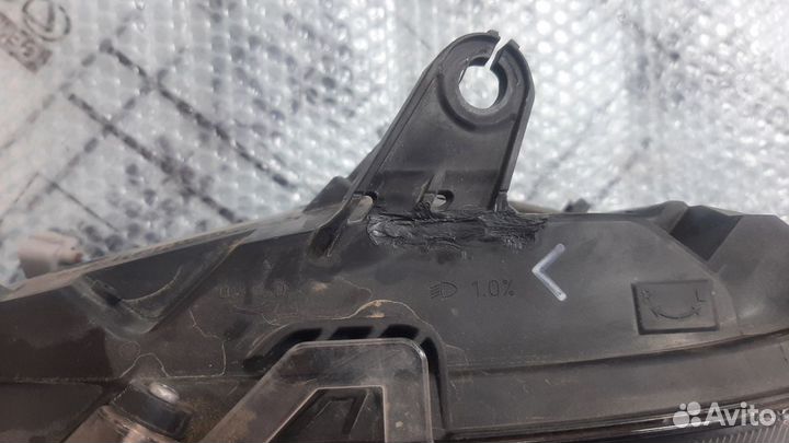 Фара левая toyota rav 4