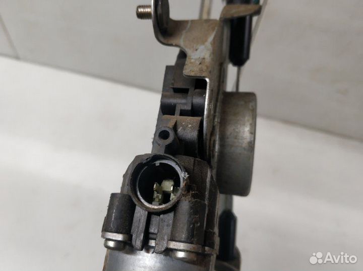 Стеклоподъемник задний левый Hyundai Solaris 1