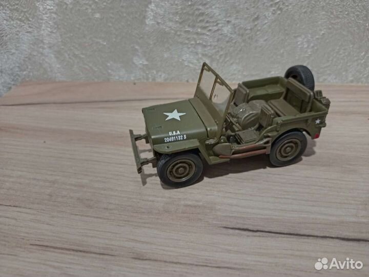 Модель армейский джип