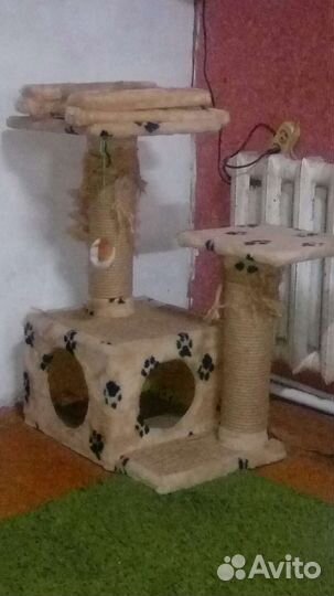Домик для кошки с когтеточкой бу