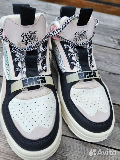 Кроссовки женские erke 38 размер