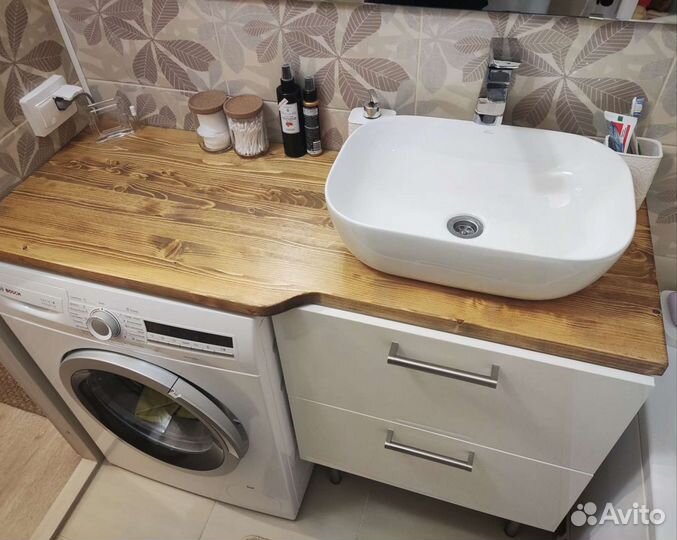 Столешница в ванну массив