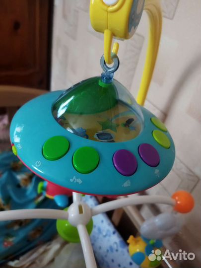 Мобиль на кроватку с проектором