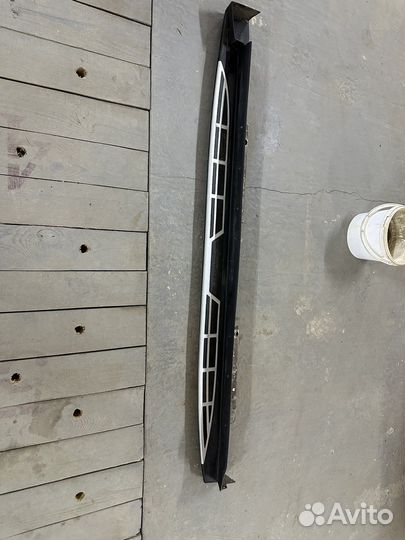 Левый оригинальный порог hyundai Grand Santa Fe