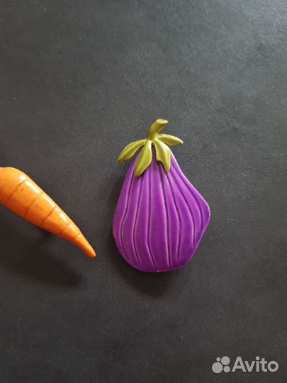 Винтажные американские броши