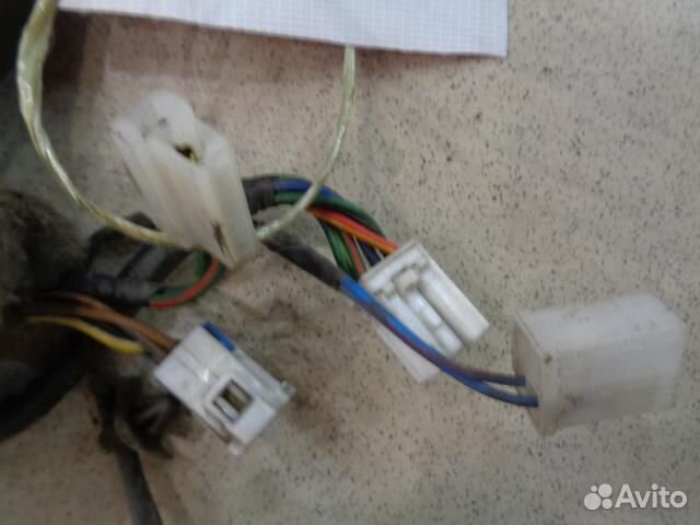 Проводка двери передней левой Mitsubishi Mirage 4