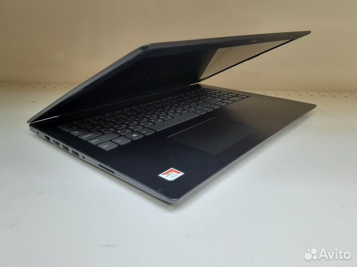 Ноутбук / AMD A6 / 4Gb / Radeon / дo 8Gb+SSD