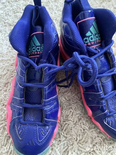 Кроссовки на девочку