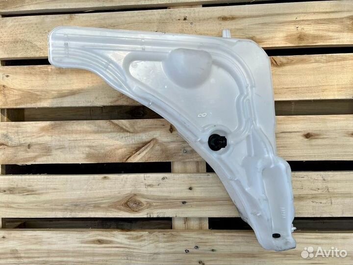 Бачок омывателя porsche Cayenne 3 передний Porsche