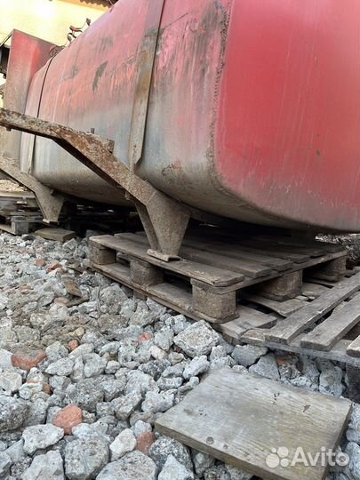 Ёмкость 2.5 куба