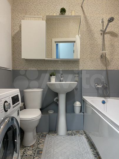 1-к. апартаменты, 30 м², 30/32 эт.