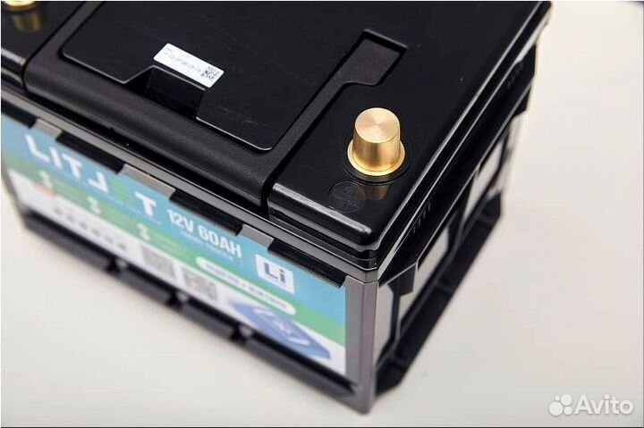 Универсальный стартово/тяговый литиевый аккумулято
