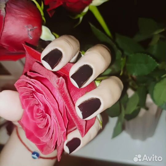 Наращивание ногтей на дому