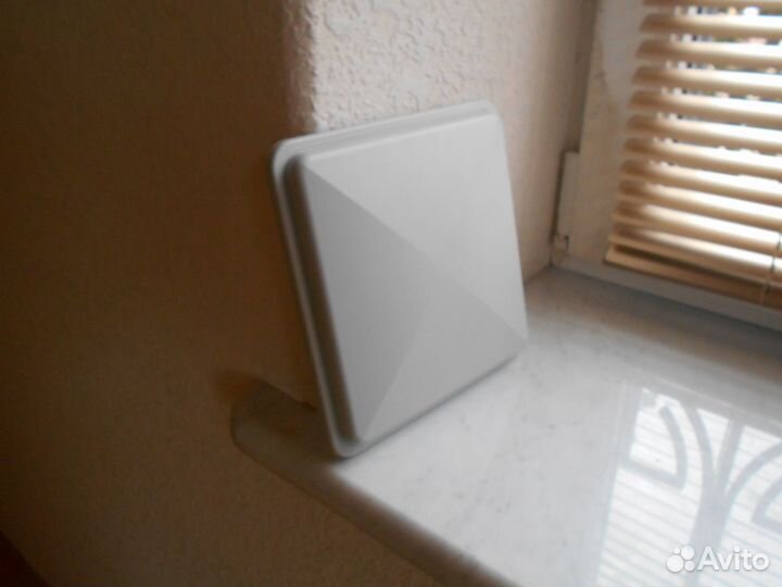 Компактная направленная антенна WiFi 2.4GHz 16dBi