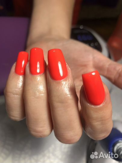 Наращивание ногтей,педикюр