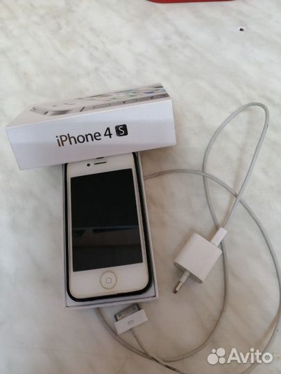 Телефон айфон 4с