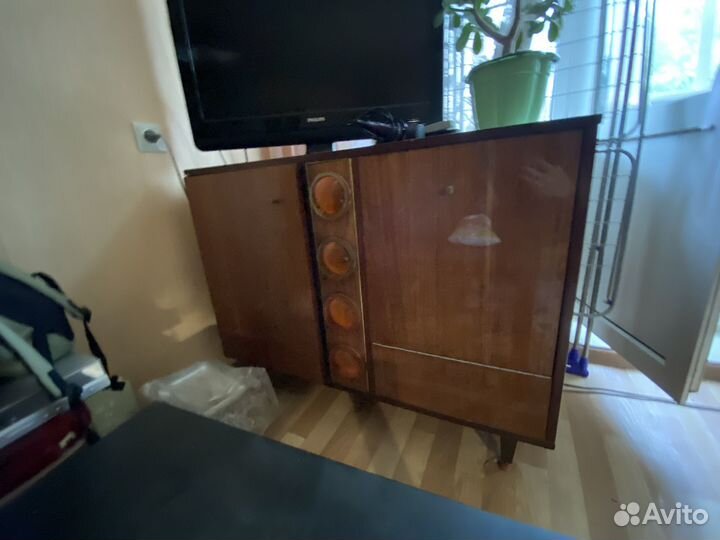 Советский бар с холодильником