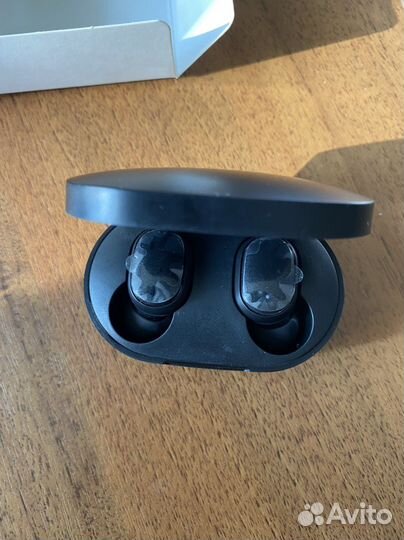 Беспроводные наушники