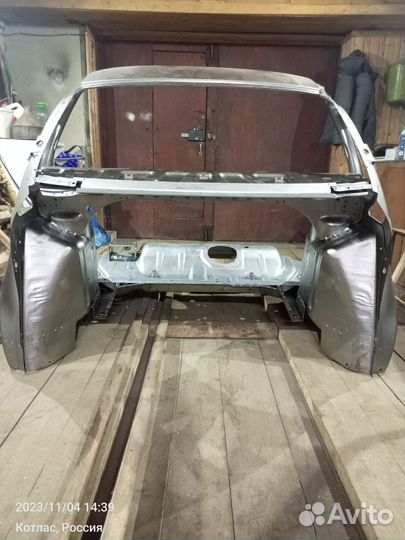 Задняя часть кузова granta седан