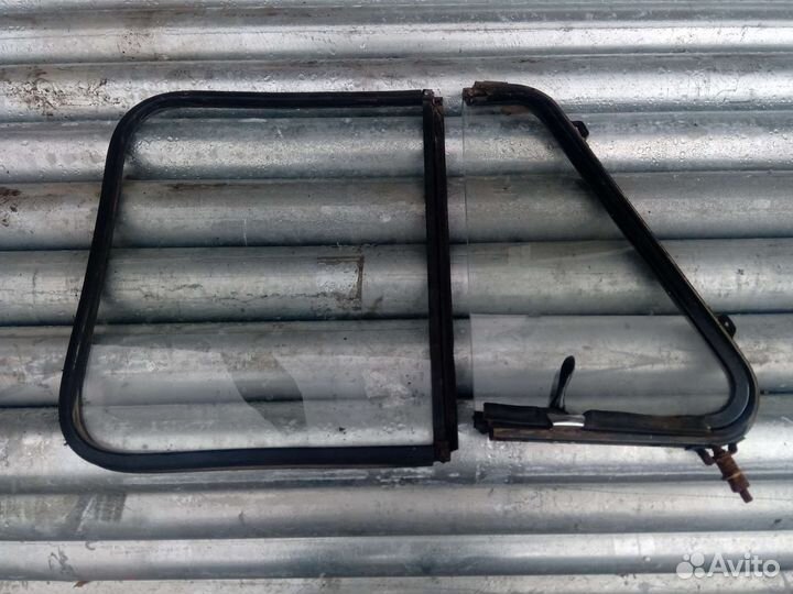 Стекла боковые УАЗ 469, 3151