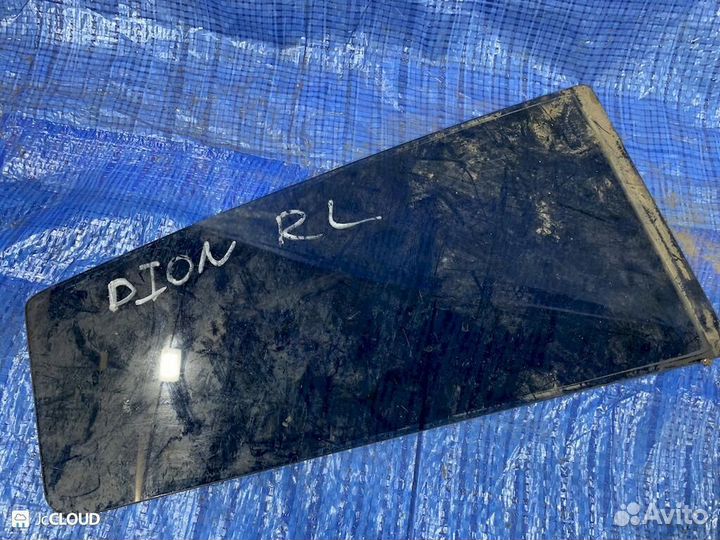 Стекло двери на mitsubishi dion CR6W 4G94