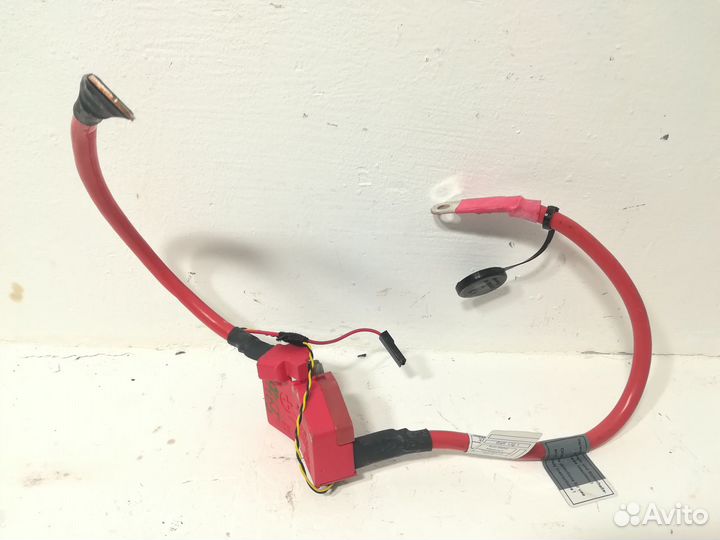 Плюсовая клемма акб F30 BMW