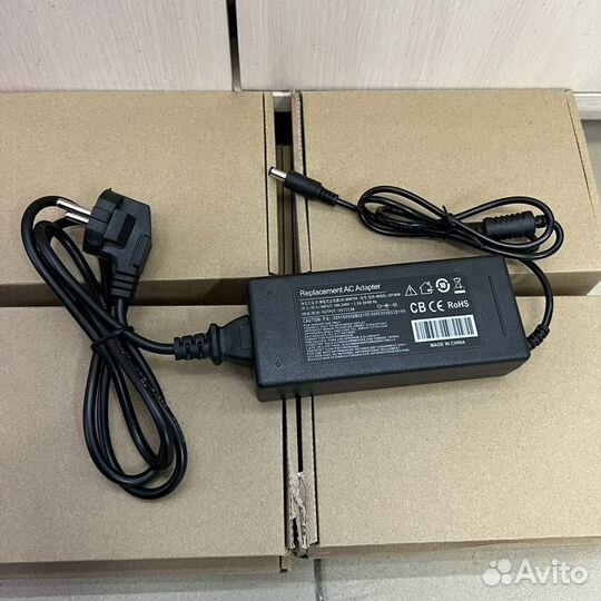 Блок питания 12В 5А