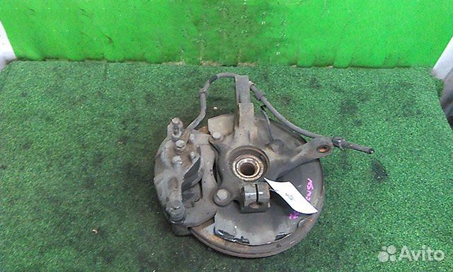 Кулак поворотный правый Mitsubishi Outlander XL