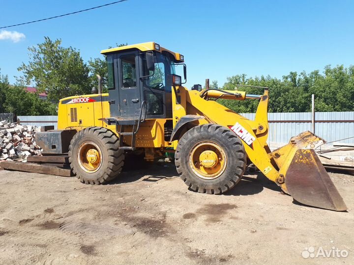 Продаем Перегной.Навоз.Песок.Отсев.Щебень от 1т