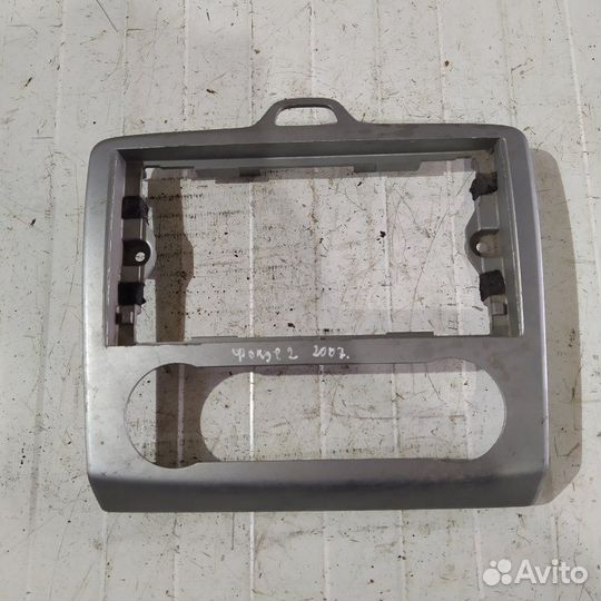 Консоль центральная Ford Focus 2 седан 1 2007