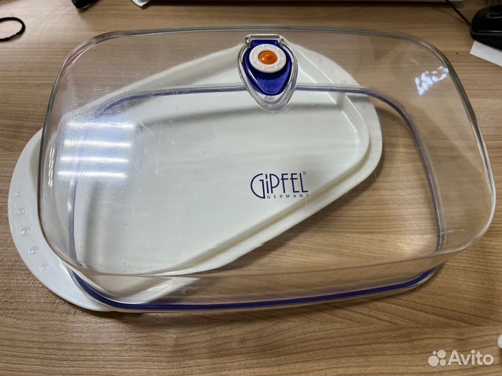 Контейнер пластиковый для продуктов