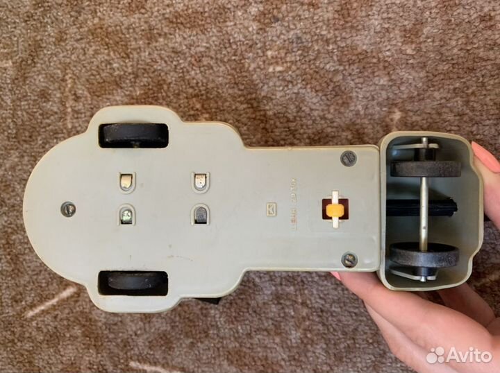 Игрушка выдвижная Собачка СССР