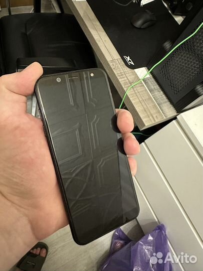 Samsung Galaxy A6, 3/32 ГБ