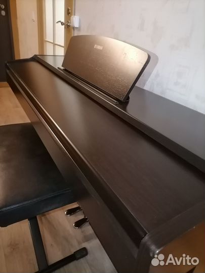 Цифровое пианино Yamaha Arius