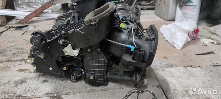 Печка в сборе BMW X5 E53 (Рестайлинг)