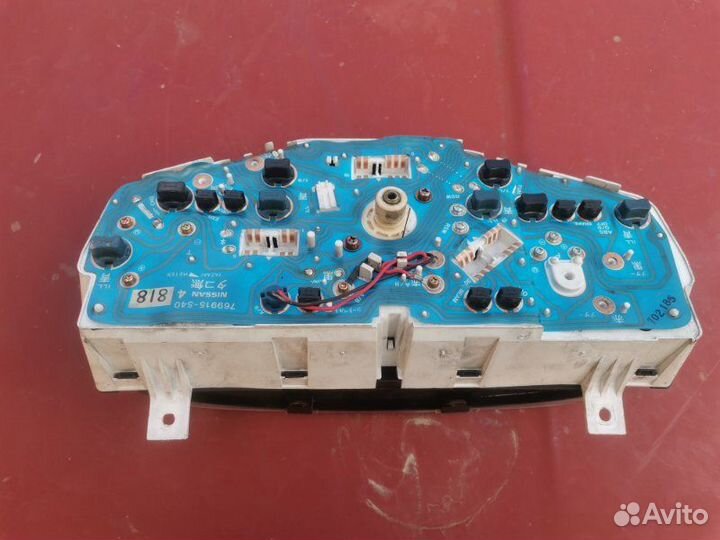 Панель приборов Nissan March CG10