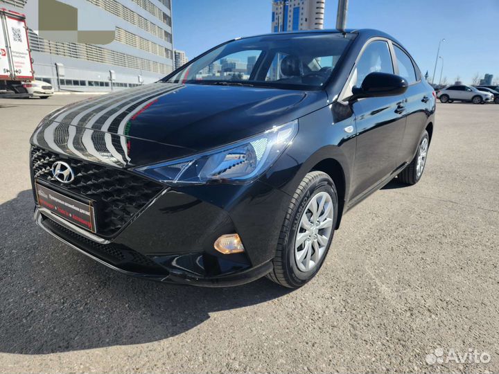 Hyundai Solaris 1.6 AT, 2023, 28 км