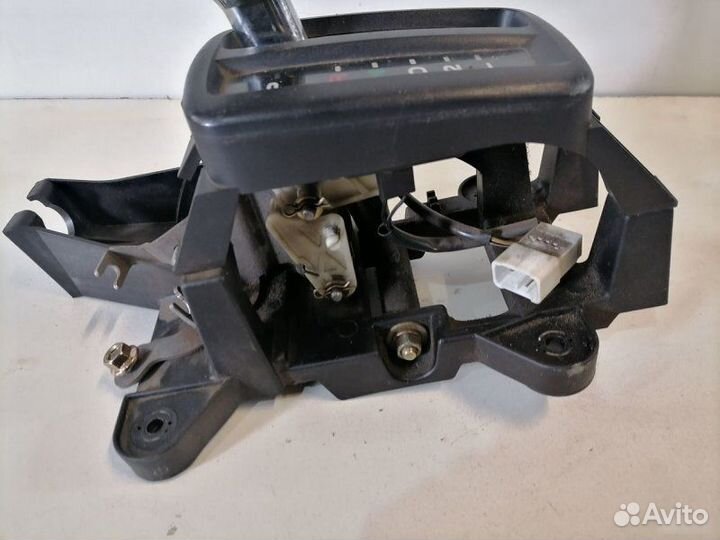 Селектор АКПП Hyundai Avante 2000-2003