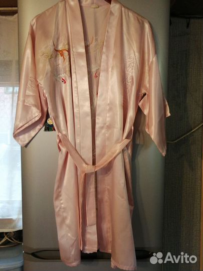 Женский халатик шелковый