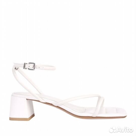 Босоножки белые 37р Эконика оригинал новые