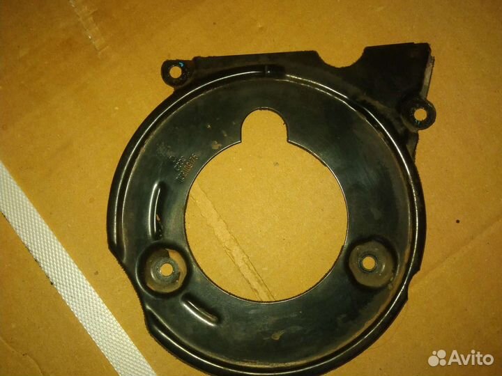 Кожух ремня грм Volkswagen Caddy 2.0TDI BKD