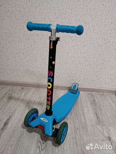 Самокат детский трехколесный бу