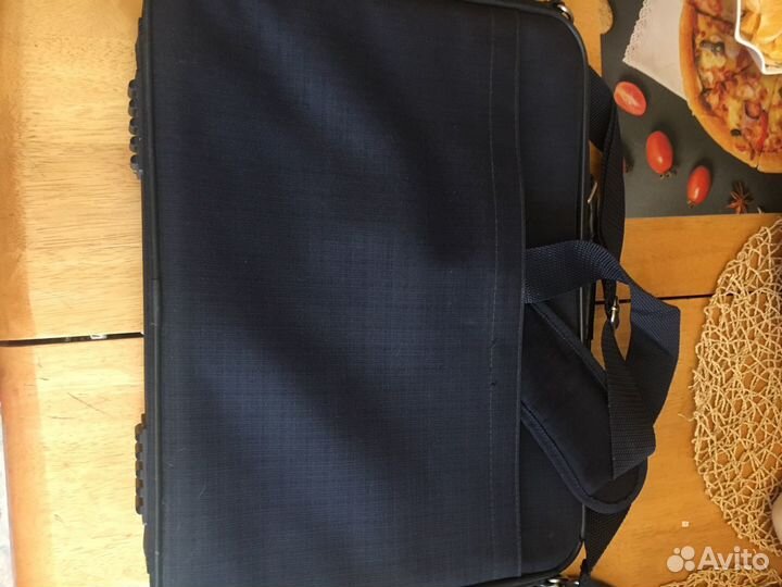 Портфель для компьютера