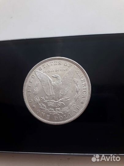 Серебряный доллар 1884 год