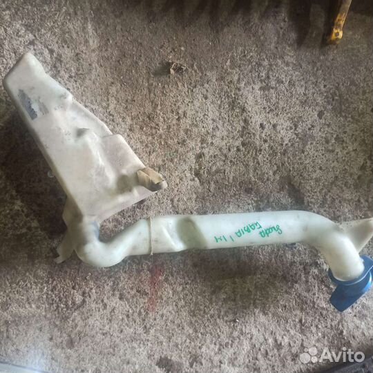 Бачок омывателя лобового стекла Skoda Fabia I