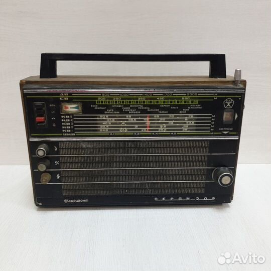 Радиоприёмник Океан 209. СССР. Работает